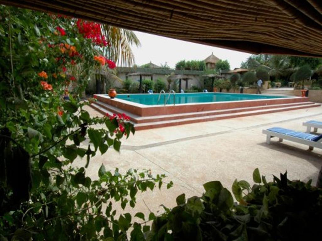 Hotel Club Safari Мбур Екстер'єр фото